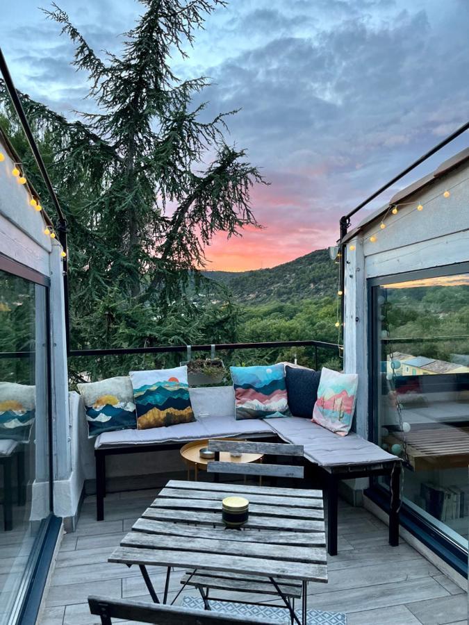 Appartement Sur Les Toits, Tres Jolie Vue Provence Greoux-les-Bains Luaran gambar